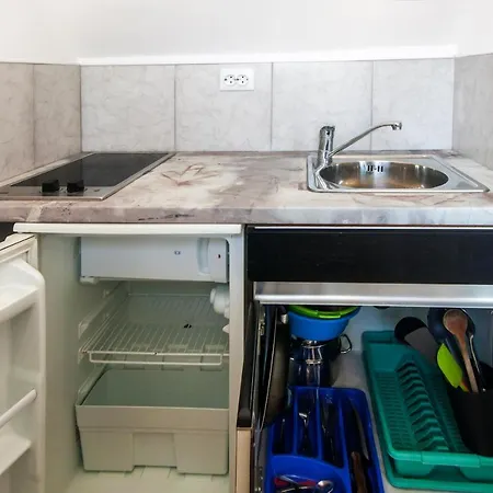 & Strcic Krk בית הארחה 3*