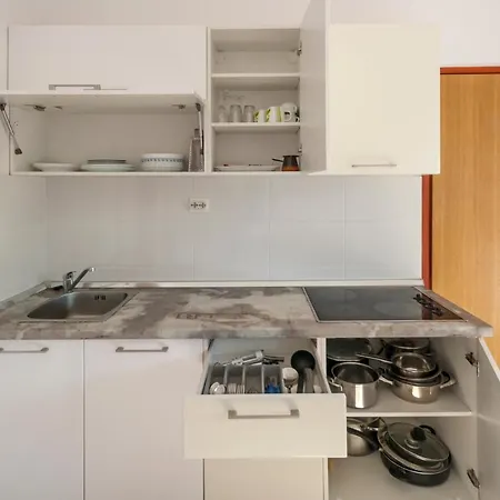 בית הארחה & Strcic Krk קרק