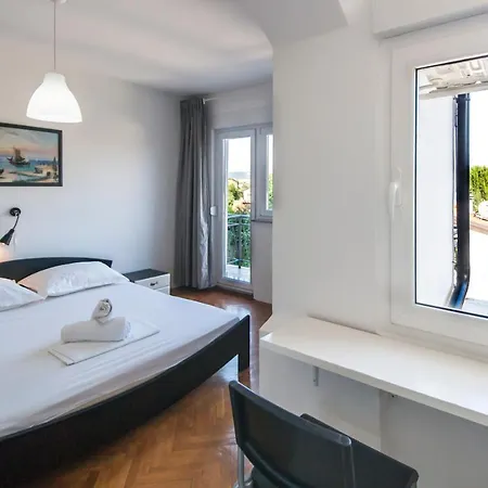 & Strcic Krk Penzion Krk Town