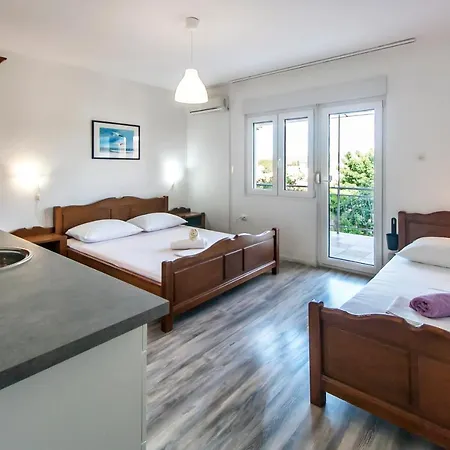 & Strcic Krk Penzion Krk Town