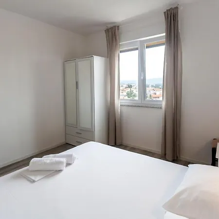 & Strcic Krk Guest house 3*