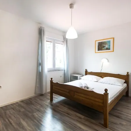 & Strcic Krk Penzion Krk Town