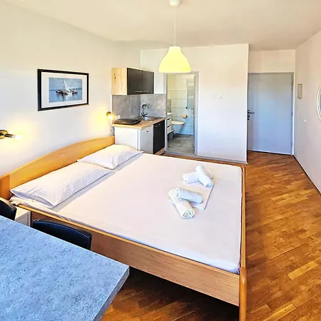 & Strcic Krk Krk Town